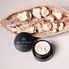 Load image into Gallery viewer, Dr Jackson's 01 Day Cream
