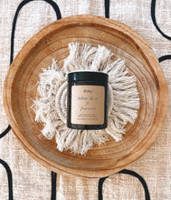 Load image into Gallery viewer, DOAP Beauty White Mint &amp; Jasmine Candle
